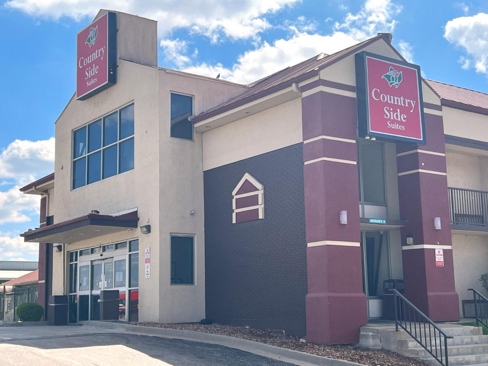 Countryside Suites Kansas City Independence I-70 East Sports Complex Hotel Экстерьер фото
