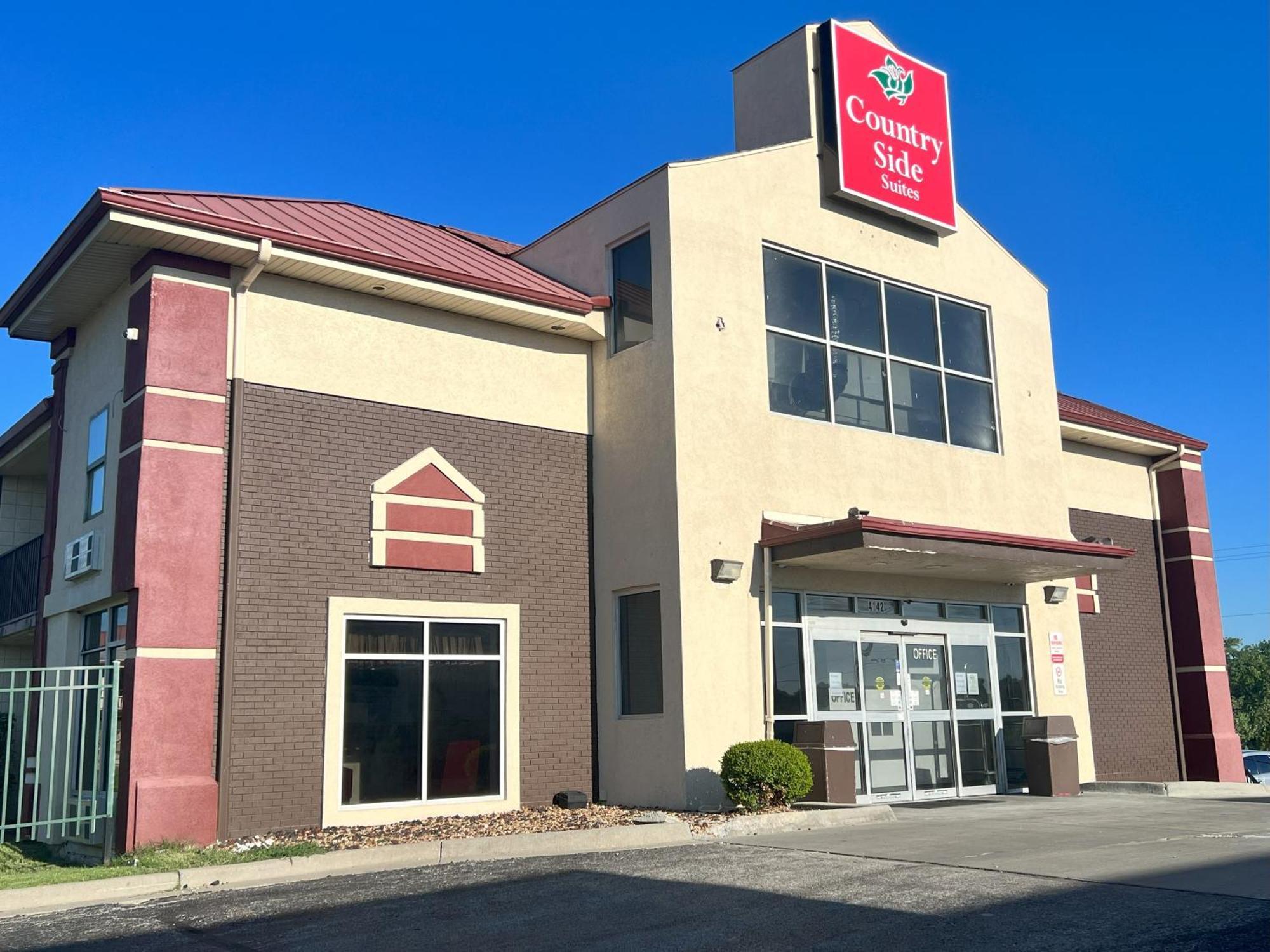 Countryside Suites Kansas City Independence I-70 East Sports Complex Hotel Экстерьер фото