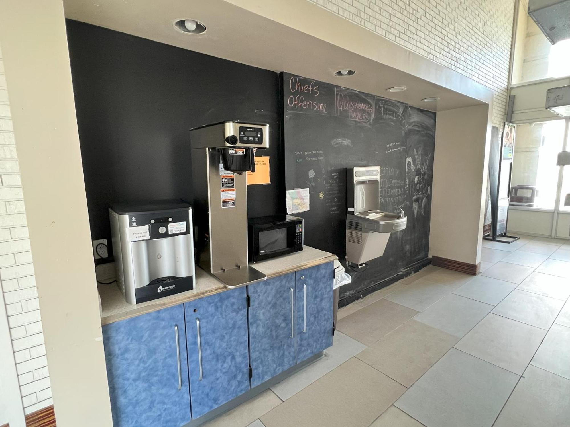 Countryside Suites Kansas City Independence I-70 East Sports Complex Hotel Экстерьер фото
