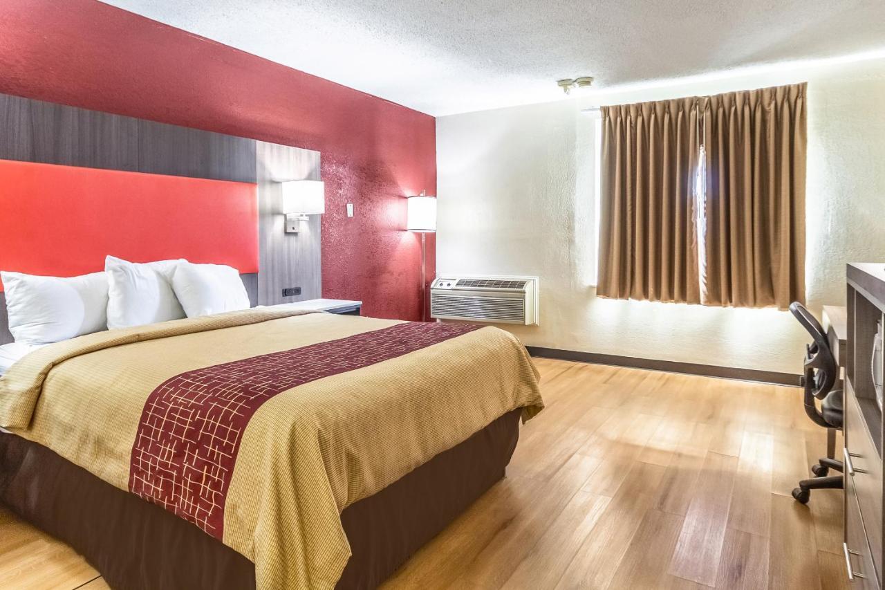 Countryside Suites Kansas City Independence I-70 East Sports Complex Hotel Экстерьер фото